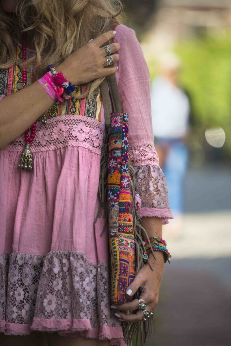 The perfect hippie chic style for a hot summer day in the city.