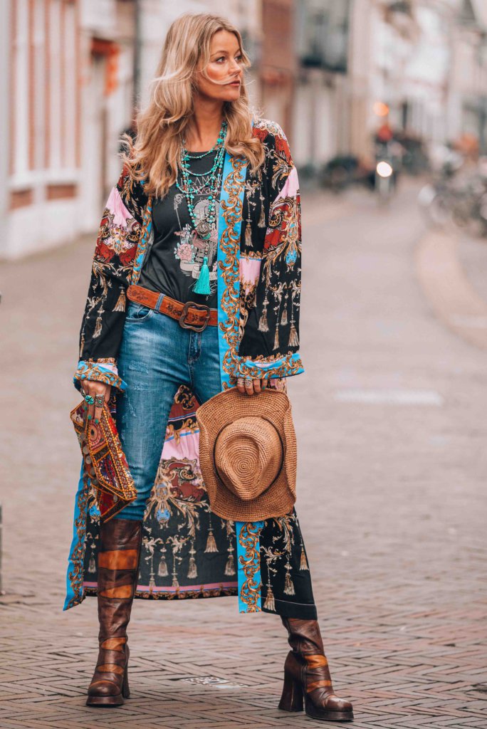 bohemian style kimono - Ibizabohogirl - A bohemian fashion & lifestyle blog