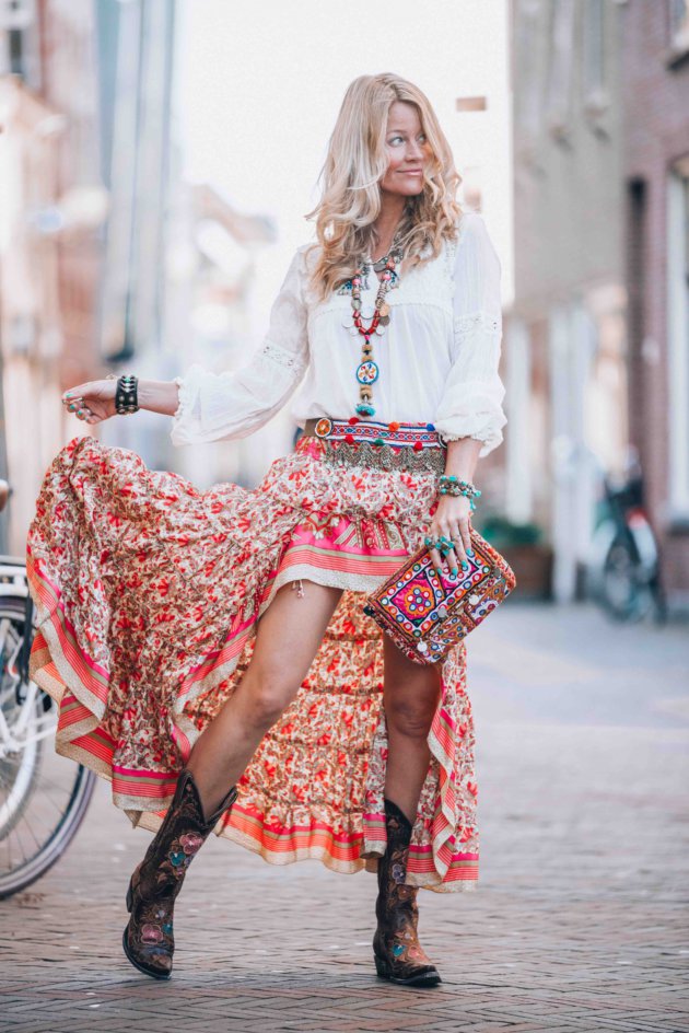 Questions That Make You Think >> Bohemian Ibiza skirt that you just need to have this summer! Questions That Make You Think >> Bohemian Ibiza skirt that you just need to have this summer!