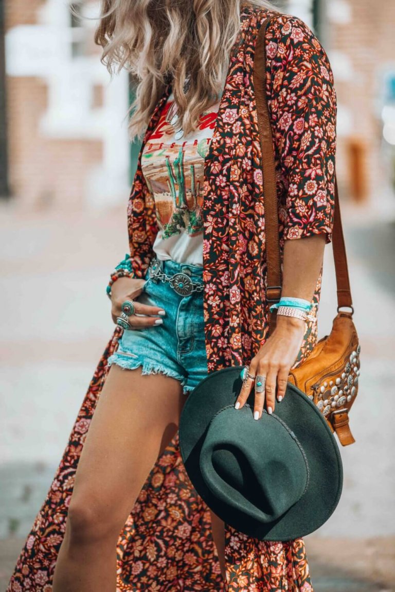 Boho Fall Fashion 2024 - Carly Crissie