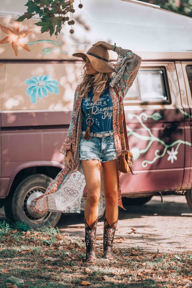 hippie chic look