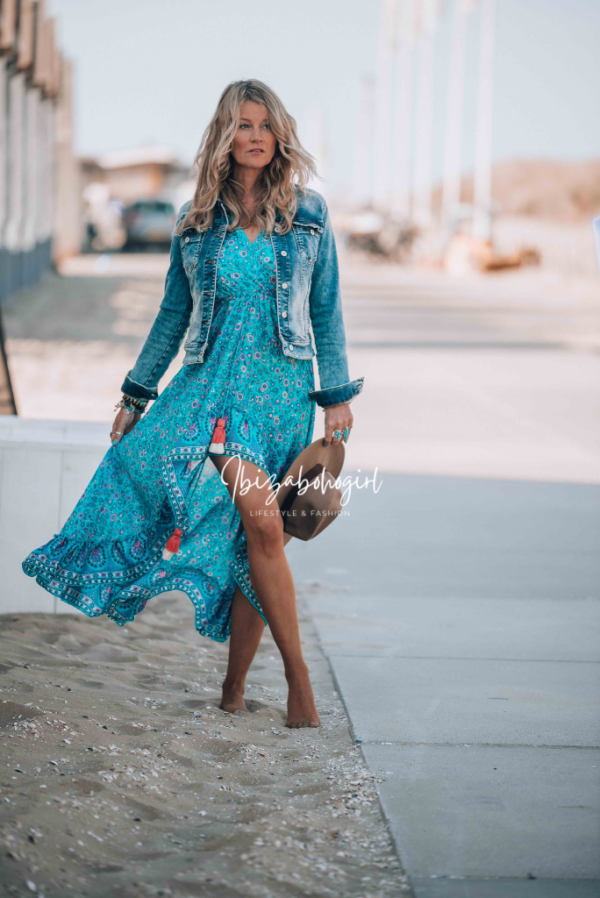 Best Bohemian Clothing Brands: Top 7 Stores Most Recommended By