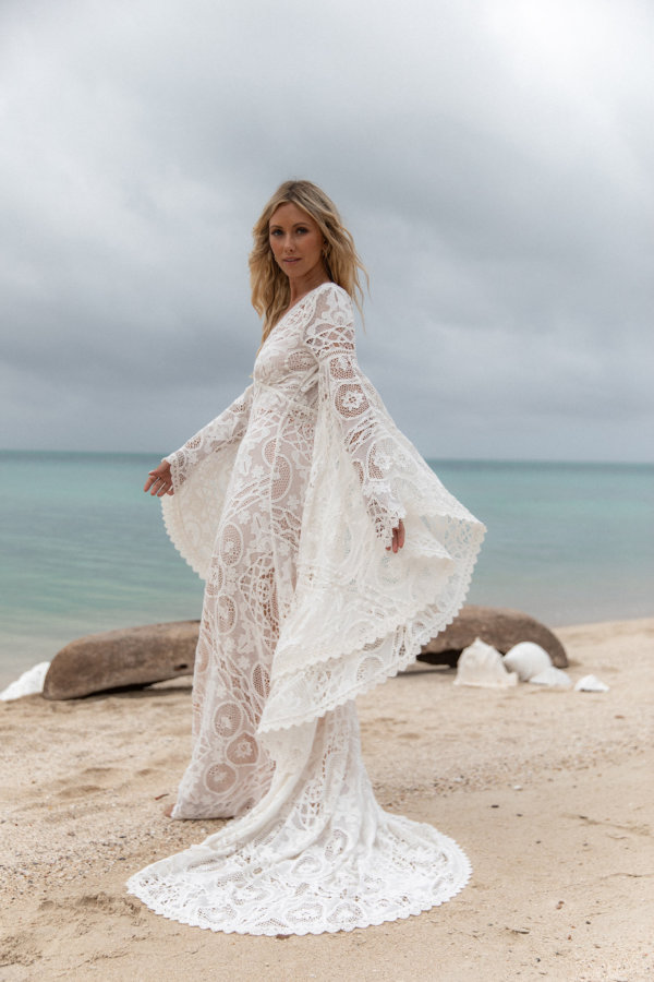 romantic bohemian wedding dresses