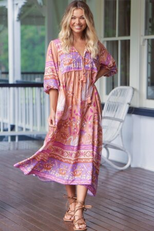 maxi dress boho style