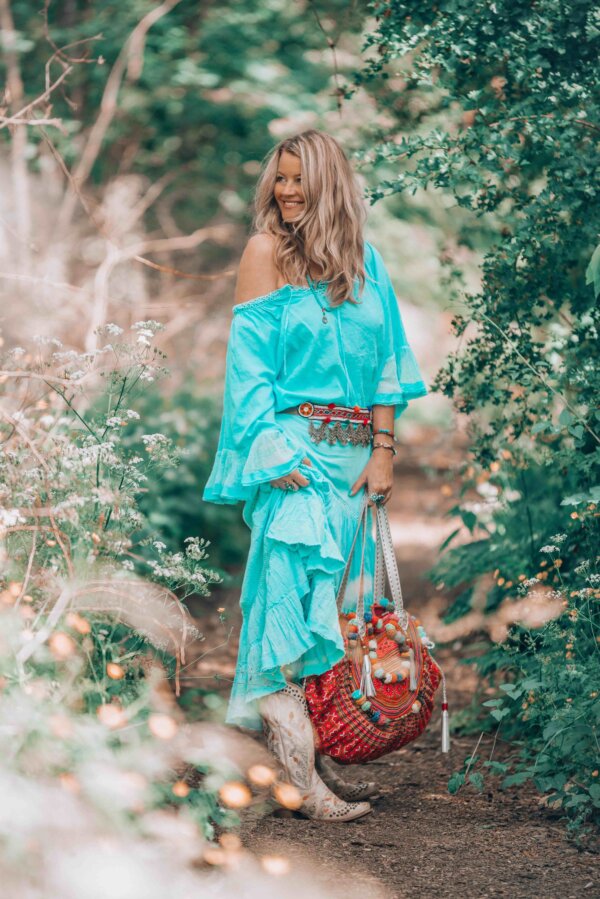 Turquoise bohemian look 