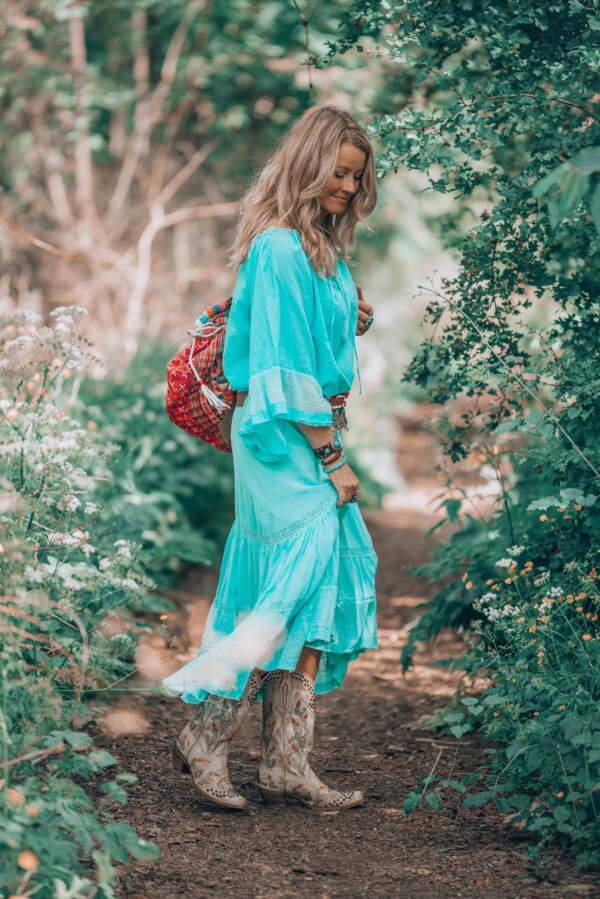 Turquoise bohemian look 